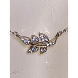CHLOE + ISABEL petite sparkling laurel necklace - N045