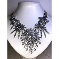 CHLOE + ISABEL starburst statement necklace - N060