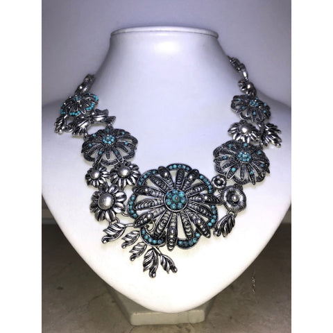 CHLOE & ISABEL filigrana statement necklace - N710BLS