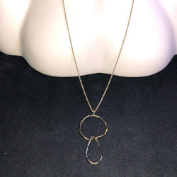 CHLOE + ISABEL modern muse linked loops pendant necklace - N138