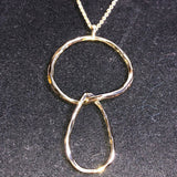 CHLOE + ISABEL modern muse linked loops pendant necklace - N138
