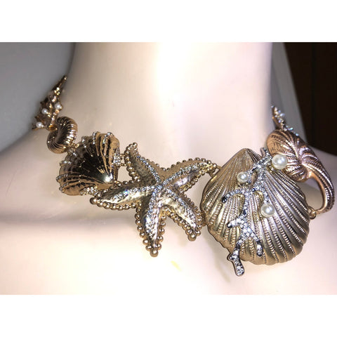 CHLOE + ISABEL Sur Mer Statement Necklace - N160