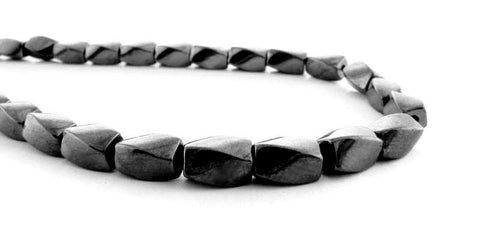 4X7mm Magnetic Hematite Twist Mh21