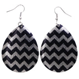 Mi Amore Chevron Dangle-Earrings Black/Silver-Tone