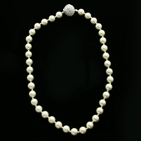 Luxury Crystal Magnetic Clasp Necklace Silver & White NWOT