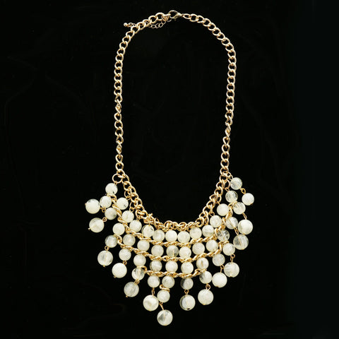 Luxury Necklace Gold/White NWOT