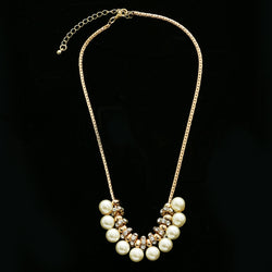 Luxury Pearl Necklace Gold/White NWOT