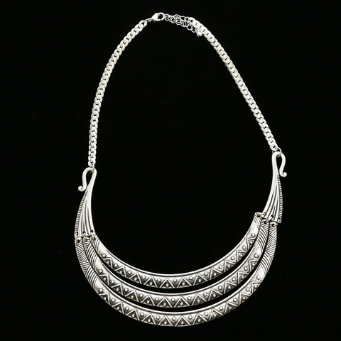 Luxury Necklace Silver NWOT