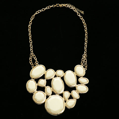 Luxury Necklace Gold/White NWOT