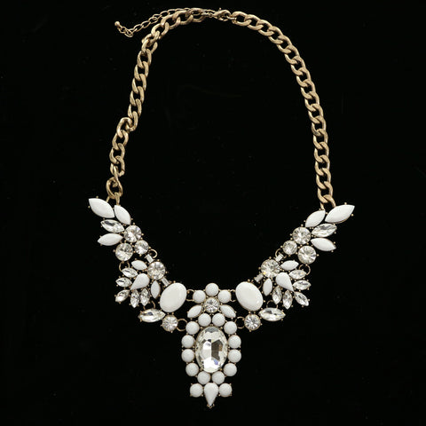 Luxury Crystal Necklace Gold/White NWOT