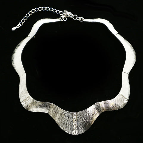 Luxury Crystal Necklace Silver NWOT