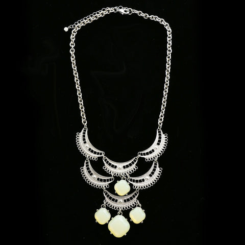 Luxury Faceted Necklace Silver/White NWOT