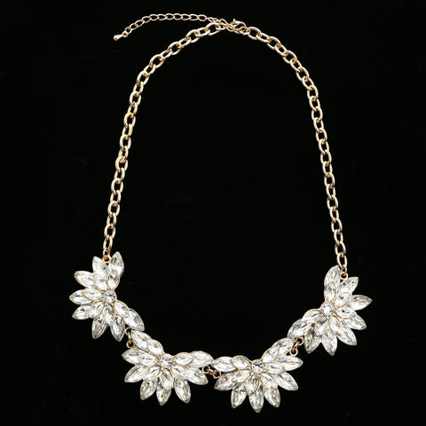 Luxury Crystal Flower Necklace Gold NWOT