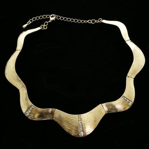 Luxury Crystal Necklace Gold NWOT