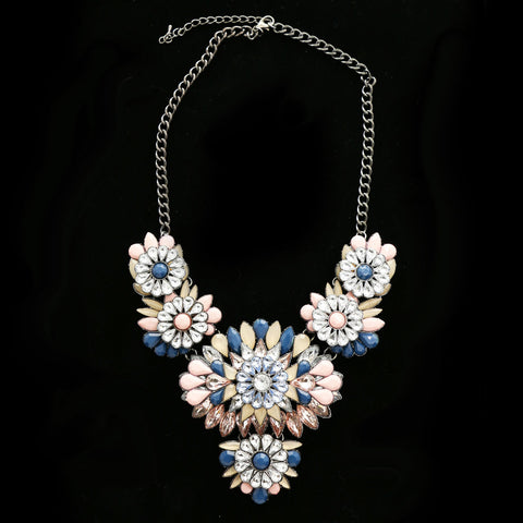 Luxury Crystal Necklace Gunmetal/Pink NWOT
