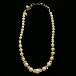 Luxury Crystal Pearl Necklace Gold & White NWOT
