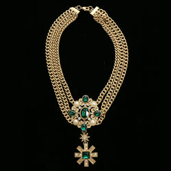 Luxury Crystal Pearl Necklace Gold & Green NWOT