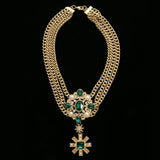 Luxury Crystal Pearl Necklace Gold & Green NWOT