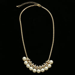 Luxury Crystal Pearl Necklace Gold & White NWOT