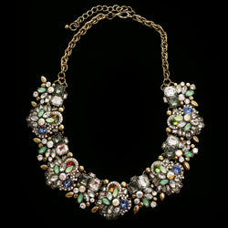 Luxury Crystal Necklace Gold NWOT