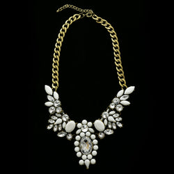 Luxury Necklace Gold/White NWOT