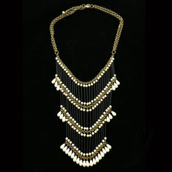 Luxury Pearl Necklace Gold/Black NWOT