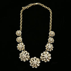 Luxury Crystal Necklace Gold NWOT