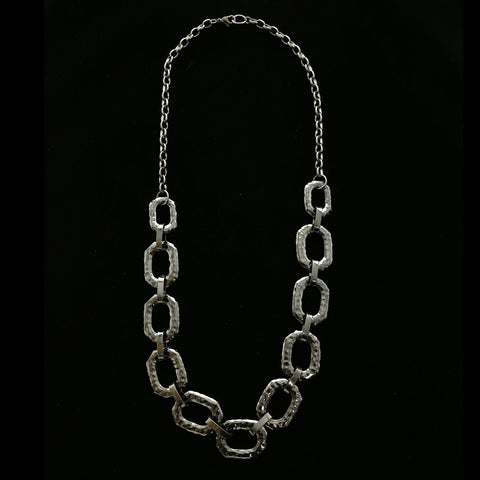 Luxury Hammered Finish Necklace Gunmetal NWOT