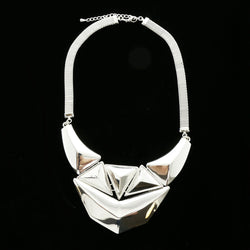 Luxury Necklace Silver NWOT