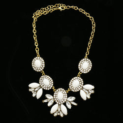 Luxury Crystal Necklace Gold/White NWOT