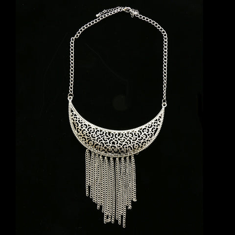 Luxury Necklace Silver NWOT