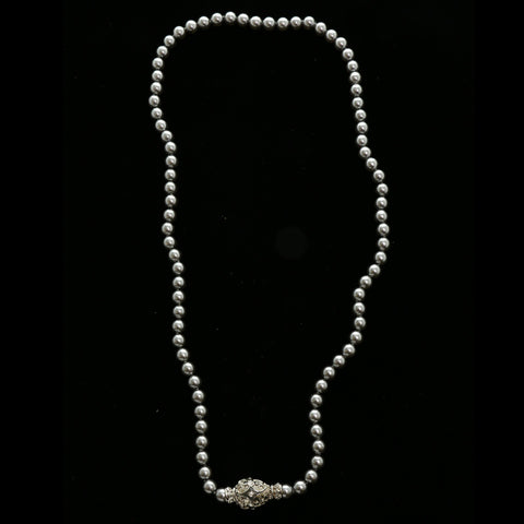Luxury Crystal Necklace Silver/Gray NWOT