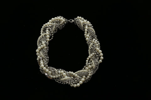 Luxury Pearl Crystal Choker-Necklace Silver & White NWOT