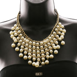Luxury Pearl Necklace Gold/White NWOT