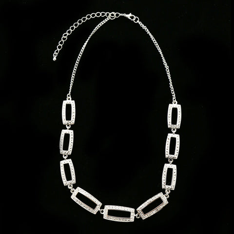Luxury Necklace Silver NWOT